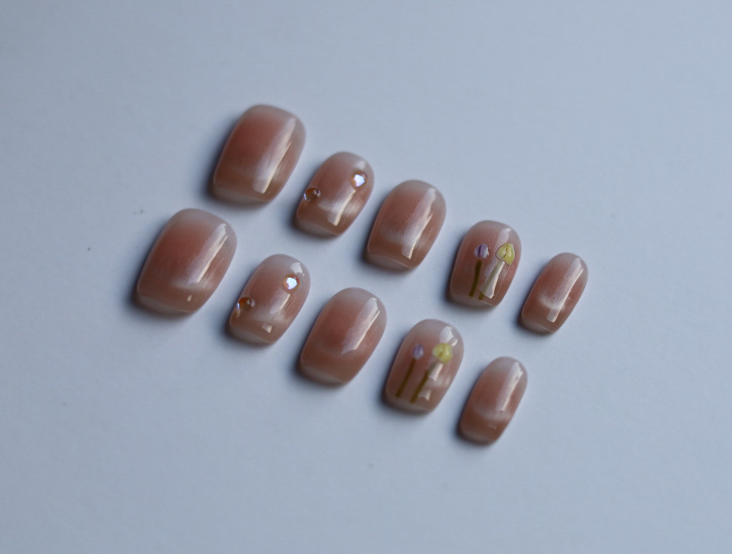 Subtle Garden🌷- handmade luxury ✨ Press on nails